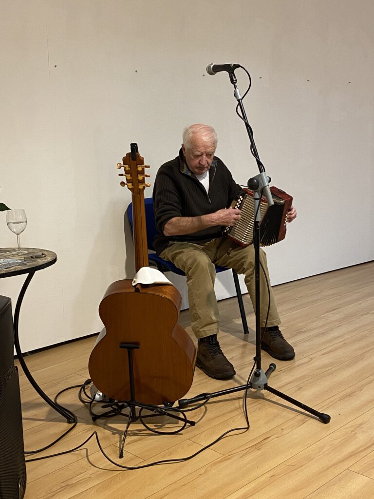 Photo 17-12-2024, 20 04 11 copy